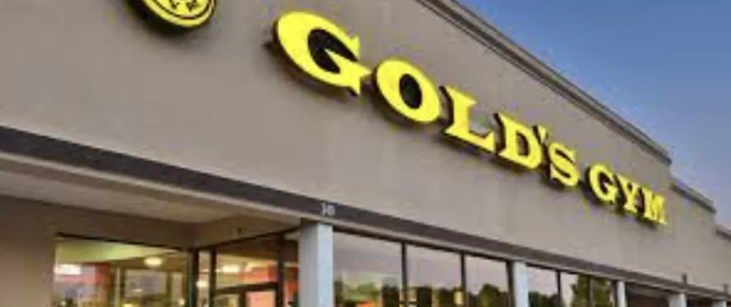 Gold's Gym (Smithtown, NY)